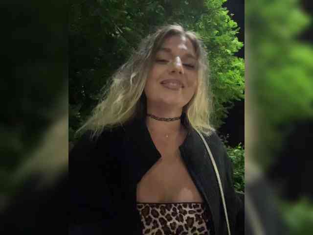 KotiKillerFeaturrrrre webcam