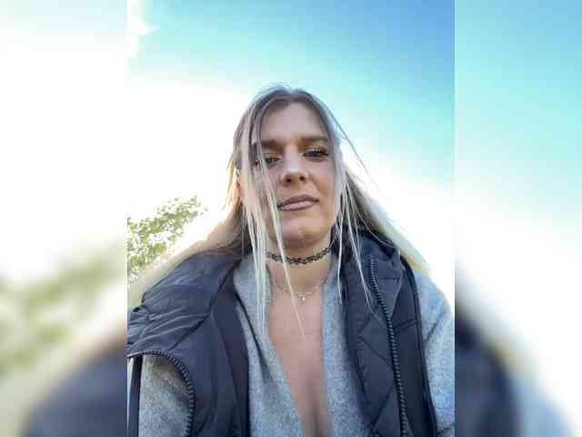 KotiKillerFeaturrrrre webcam