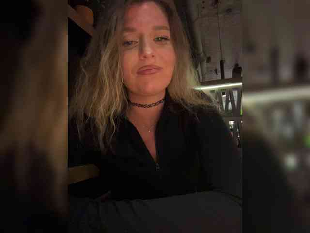 KotiKillerFeaturrrrre webcam