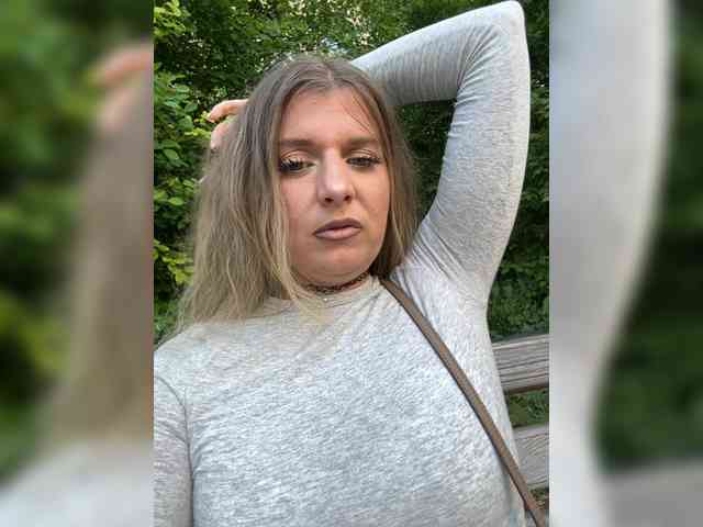KotiKillerFeaturrrrre webcam