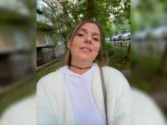 Bu model şu anda canlı. KotiMrrr