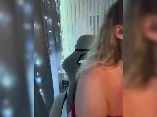 KotiKillerFeaturrrrre webcam
