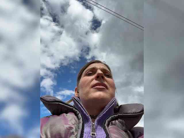 KotiKillerFeaturrrrre webcam