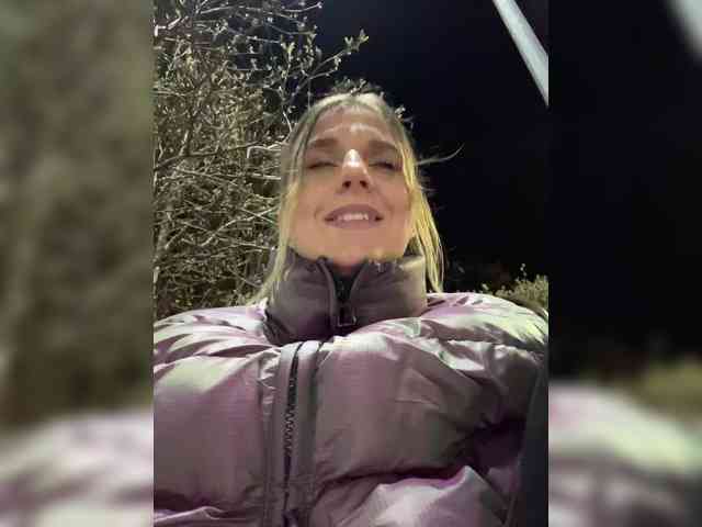 KotiKillerFeaturrrrre webcam