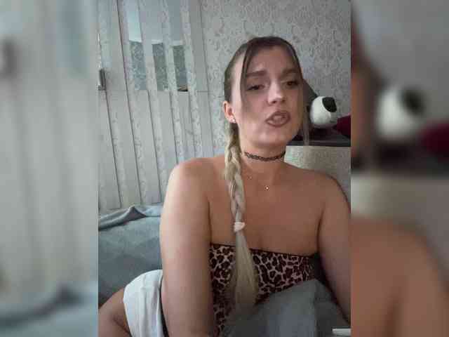 KotiKillerFeaturrrrre webcam
