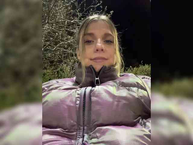 KotiKillerFeaturrrrre webcam