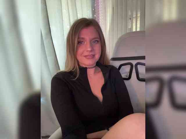 KotiKillerFeaturrrrre webcam