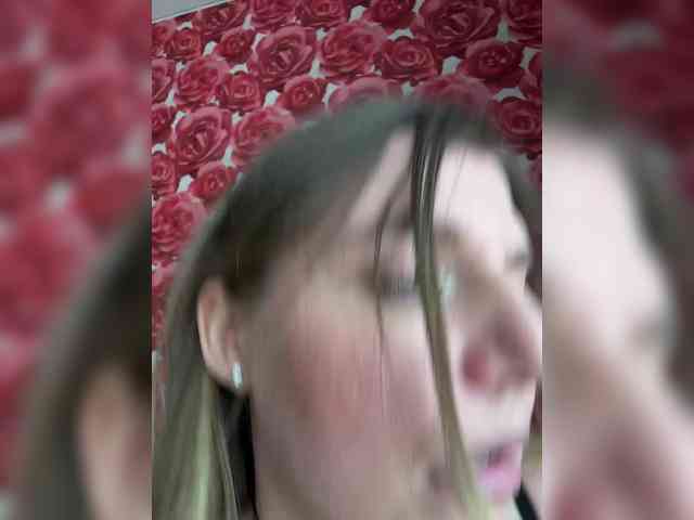 KotiKillerFeaturrrrre webcam