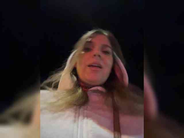 KotiKillerFeaturrrrre webcam