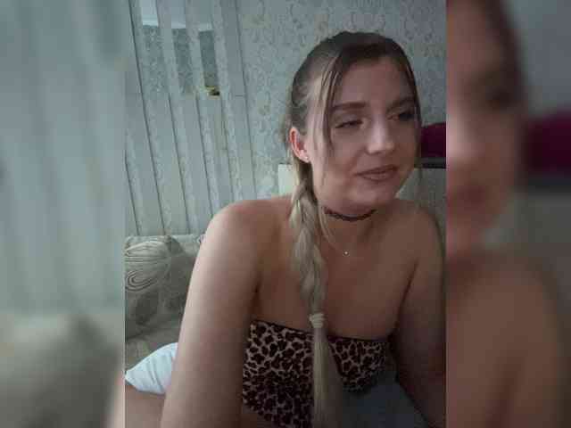 KotiKillerFeaturrrrre webcam