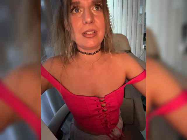 KotiKillerFeaturrrrre webcam
