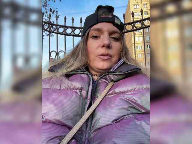 KotiKillerFeaturrrrre webcam