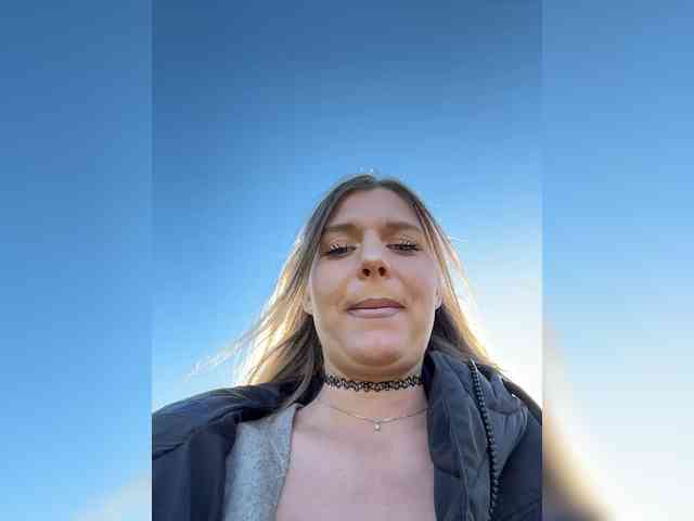 KotiKillerFeaturrrrre webcam