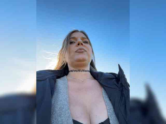 KotiKillerFeaturrrrre webcam