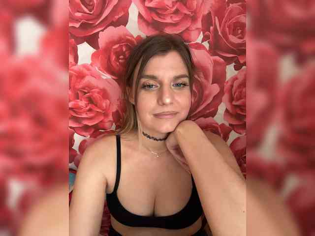 KotiKillerFeaturrrrre webcam