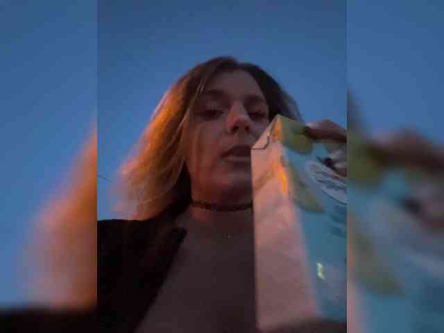 KotiKillerFeaturrrrre webcam