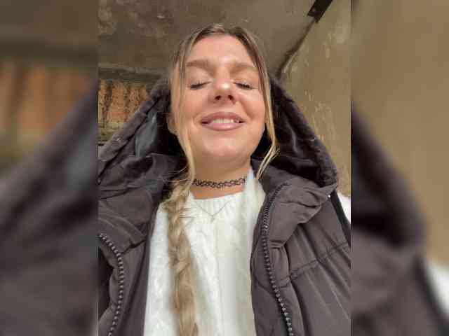 KotiKillerFeaturrrrre webcam