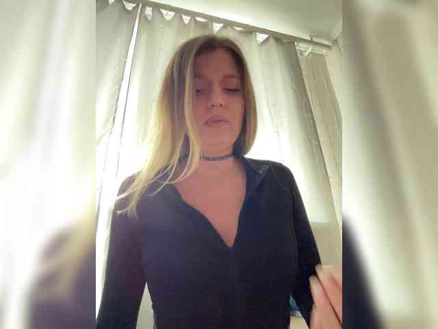 KotiKillerFeaturrrrre webcam