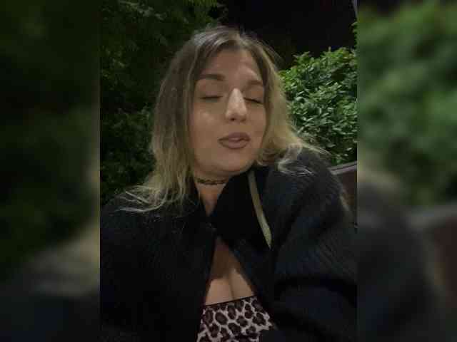 KotiKillerFeaturrrrre webcam