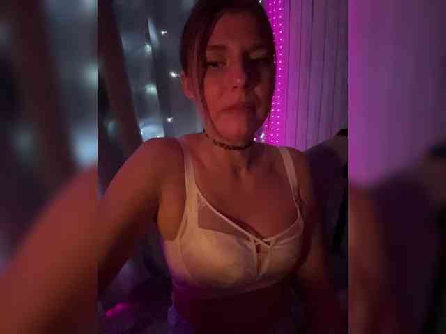 KotiKillerFeaturrrrre webcam