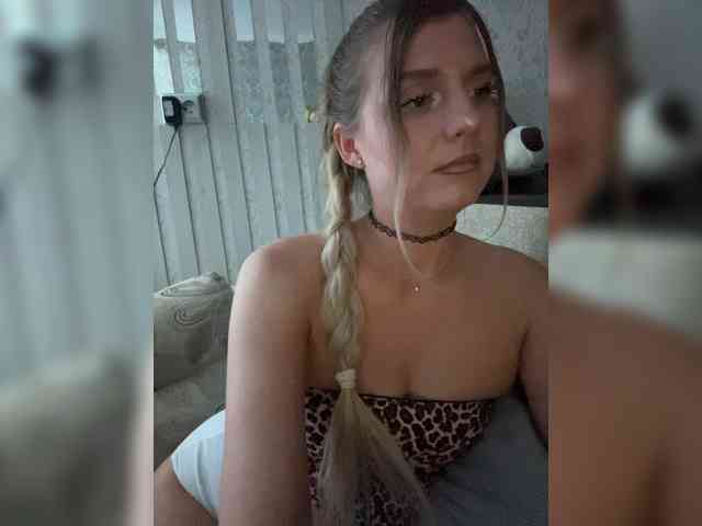 KotiKillerFeaturrrrre webcam