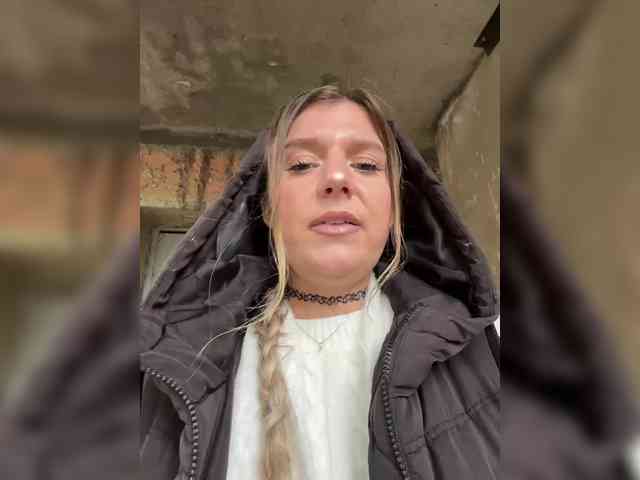 KotiKillerFeaturrrrre webcam