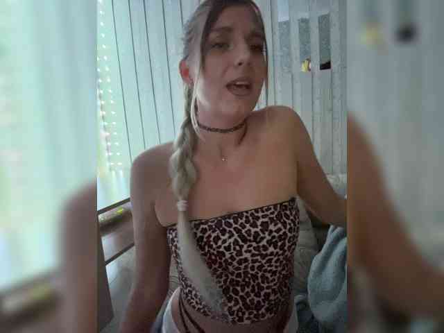 KotiKillerFeaturrrrre webcam