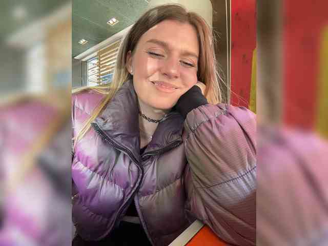 KotiKillerFeaturrrrre webcam