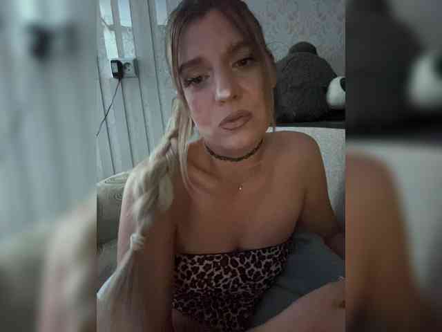 KotiKillerFeaturrrrre webcam