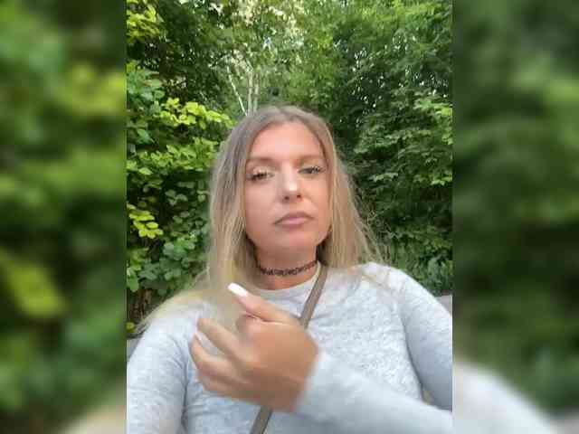 KotiKillerFeaturrrrre webcam