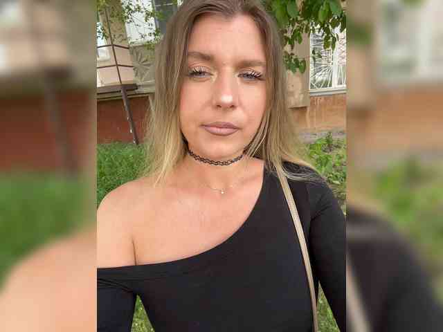 KotiKillerFeaturrrrre webcam