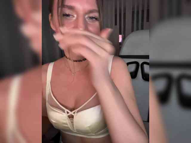 KotiKillerFeaturrrrre webcam