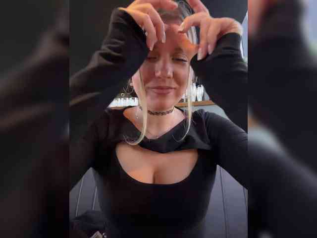 KotiKillerFeaturrrrre webcam