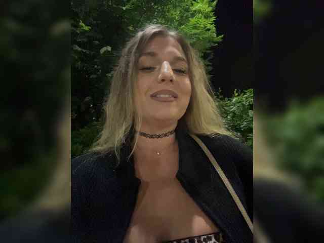 KotiKillerFeaturrrrre webcam