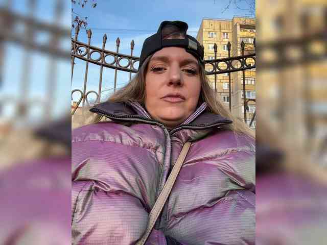 KotiKillerFeaturrrrre webcam