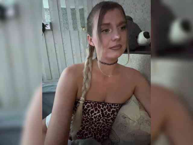 KotiKillerFeaturrrrre webcam