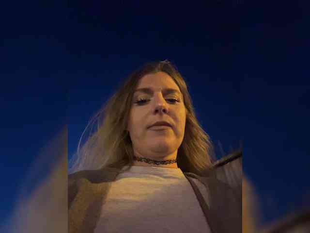 KotiKillerFeaturrrrre webcam