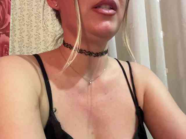 KotiKillerFeaturrrrre webcam