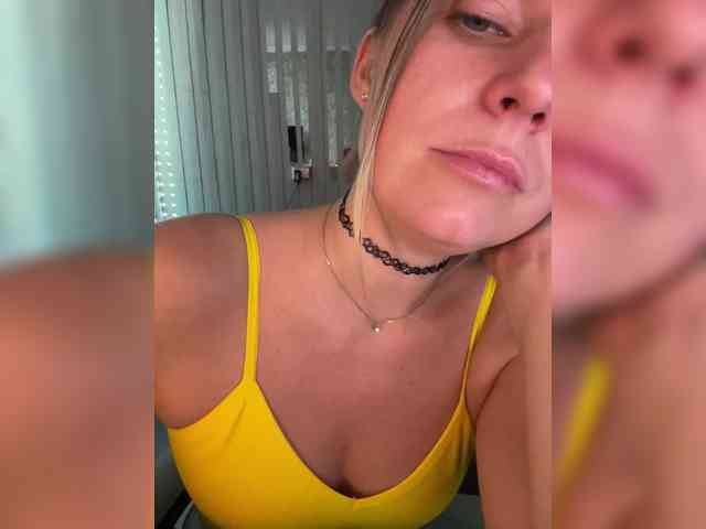 KotiKillerFeaturrrrre webcam