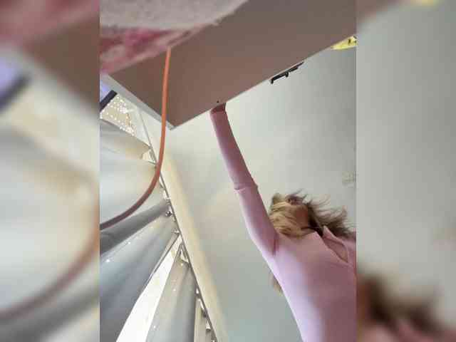 KotiKillerFeaturrrrre webcam