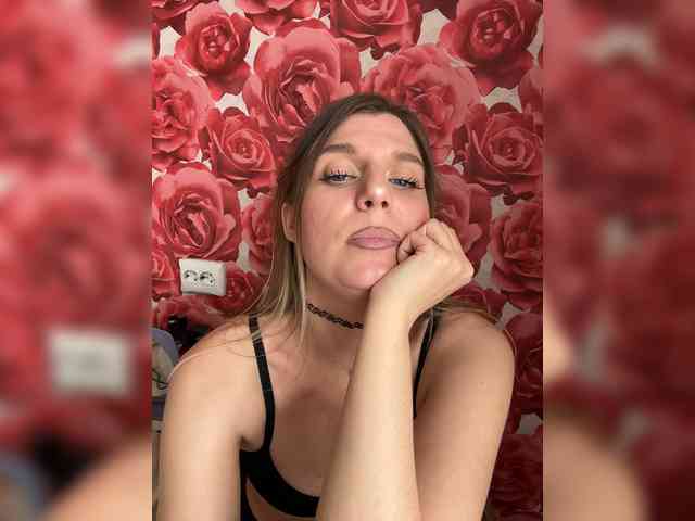 KotiKillerFeaturrrrre webcam