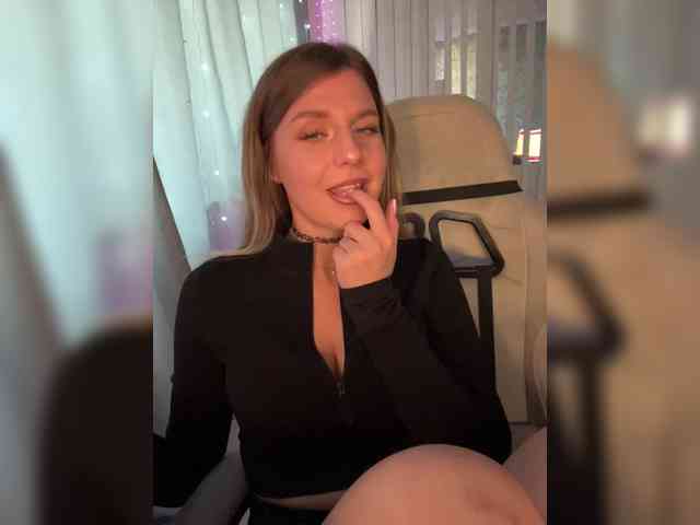 KotiKillerFeaturrrrre webcam