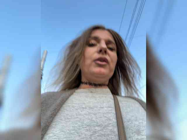 KotiKillerFeaturrrrre webcam