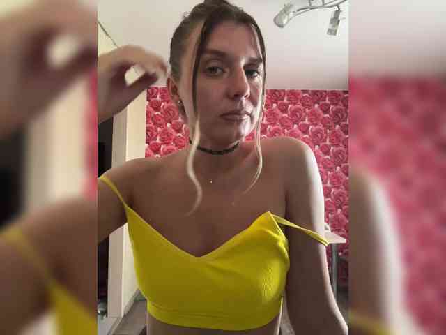 KotiKillerFeaturrrrre webcam