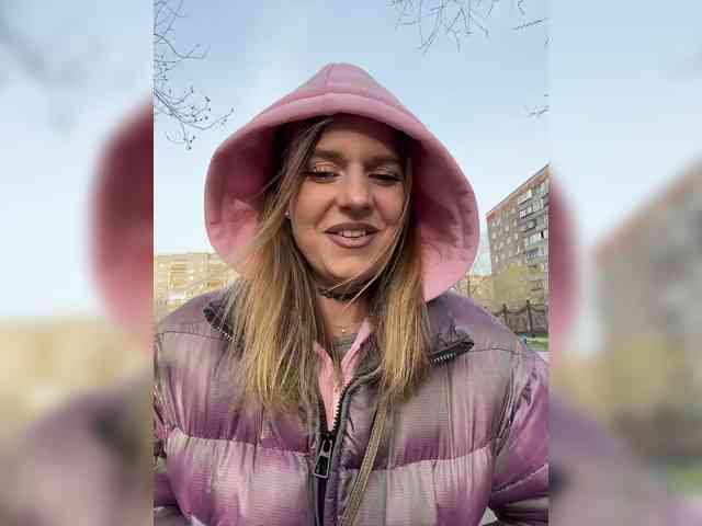 KotiKillerFeaturrrrre webcam