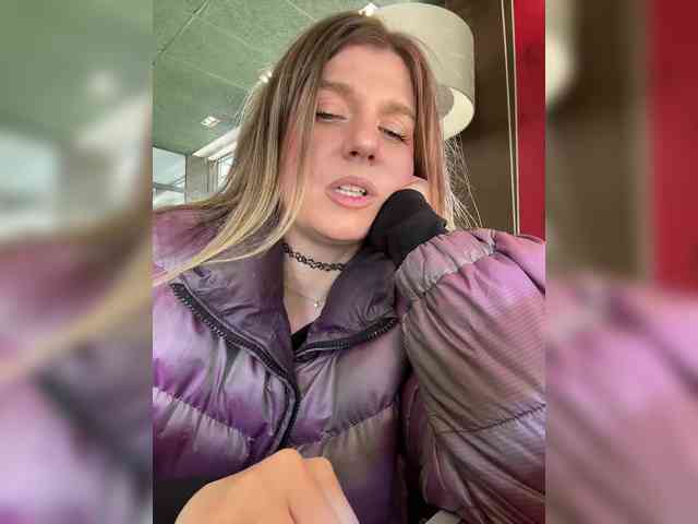 KotiKillerFeaturrrrre webcam