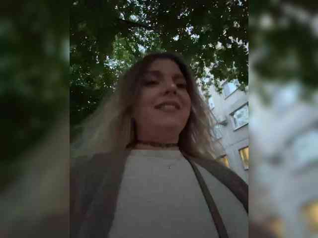 KotiKillerFeaturrrrre webcam