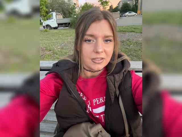 KotiKillerFeaturrrrre webcam