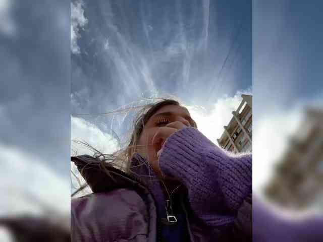 KotiKillerFeaturrrrre webcam