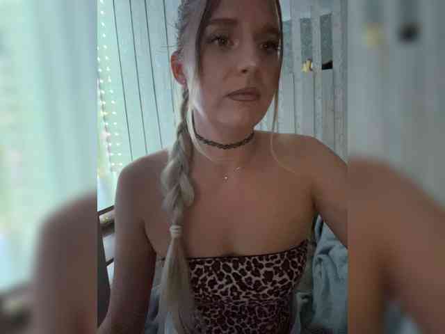 KotiKillerFeaturrrrre webcam